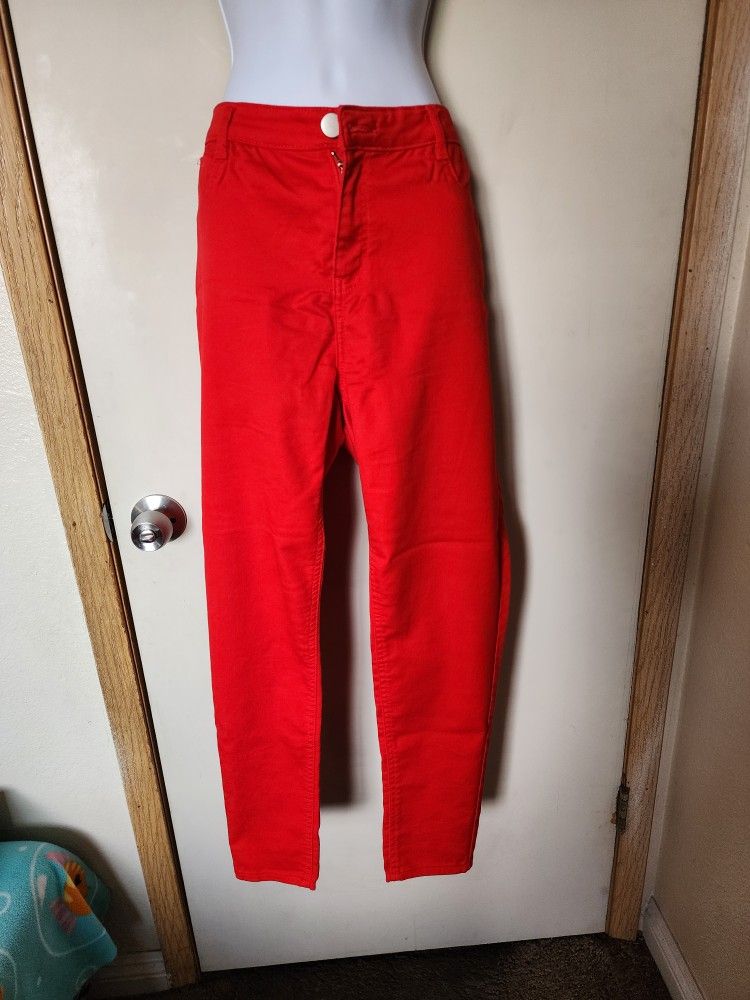 PANTS SIZE 15, USED.