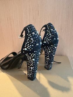 Moving - shoes