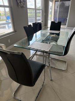 Dining Table With 4 Chairs