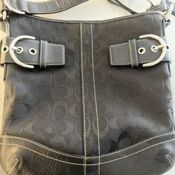 Coach Adjustable Strap Crossbody Purse 