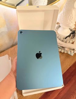 Apple iPad in Pink Box