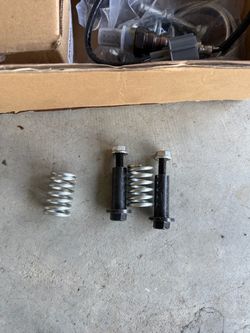 honda CR-VExhaust Flange Bolts and Springs/ball joints