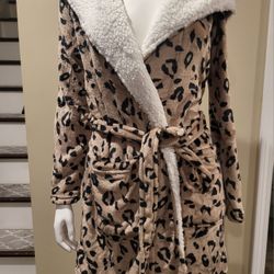 Womens Robe Size XS