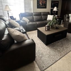 Recliner sofas With tables 6 Piece Set - Ashley’s Furniture