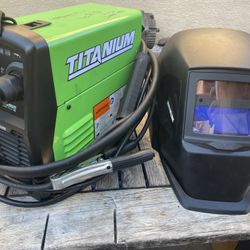 Titanium 125 Welder And Helmet 