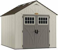 Out door shed used " like new " 500$