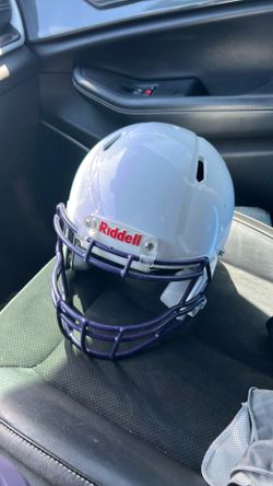 Riddel speed youth football helmet