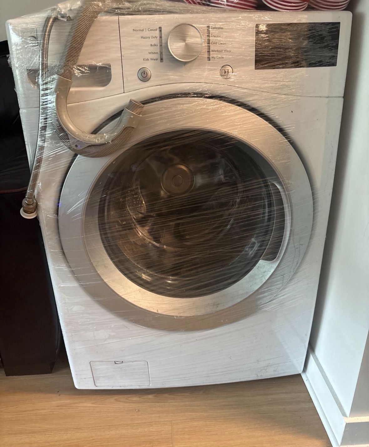 Kenmore WiFi Front Load Washing Machine (pickup Only)