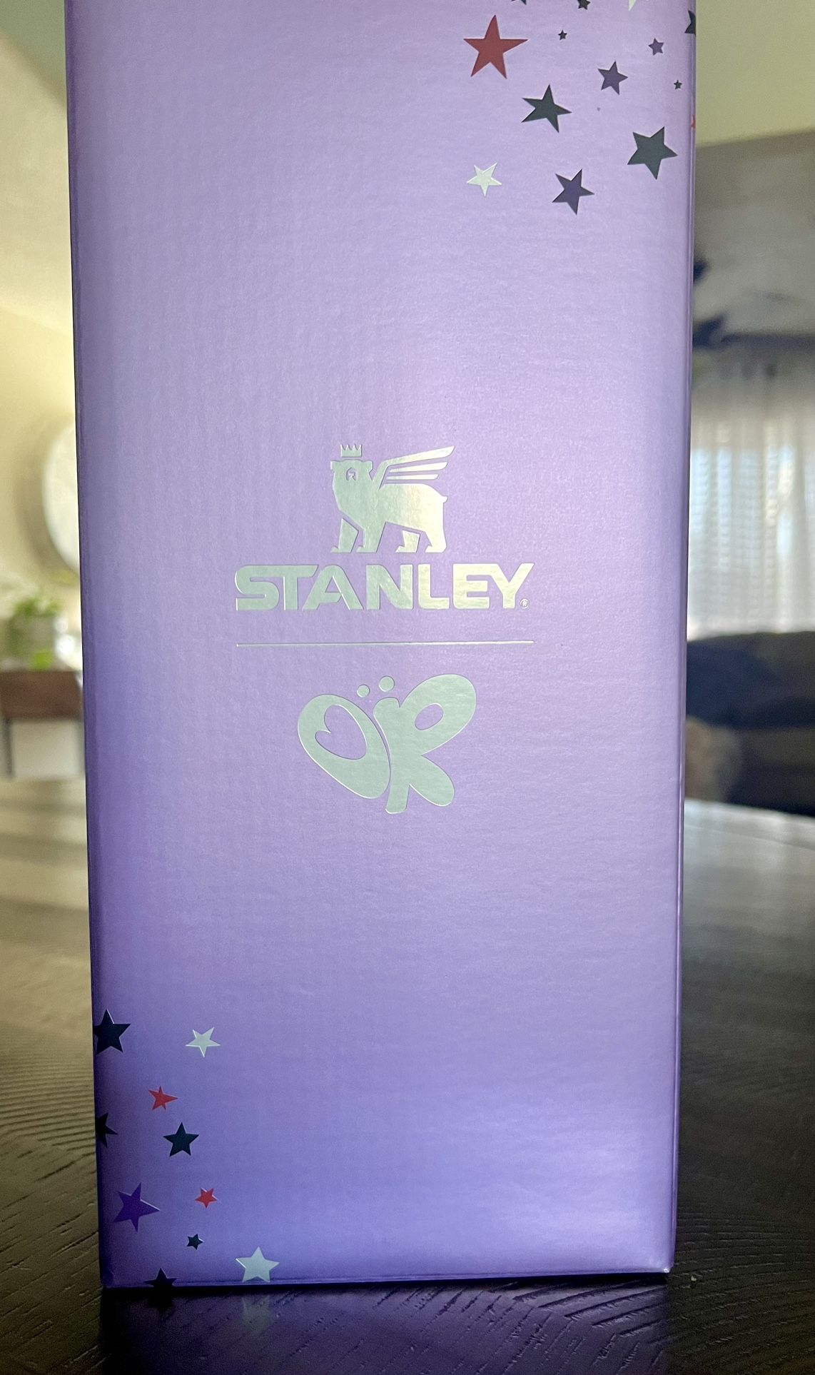 STANLEY “Olivia Rodrigo” Collaboration 40oz.
