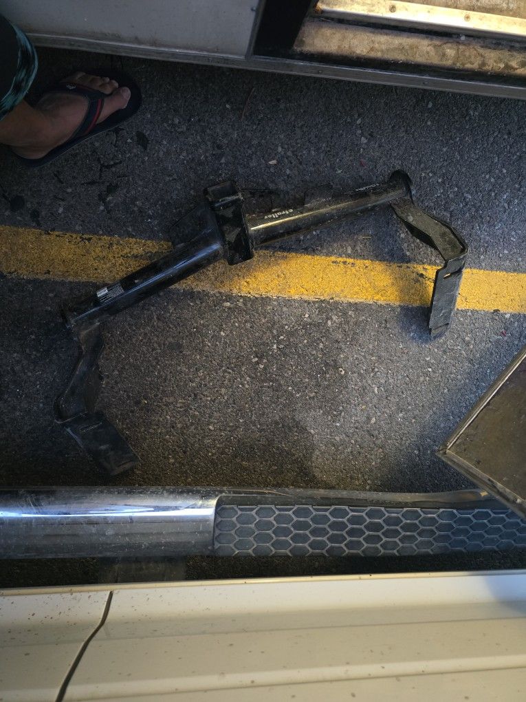 2019 Suberu Tow Hitch
