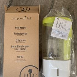 Pampered Chef Herb keeper