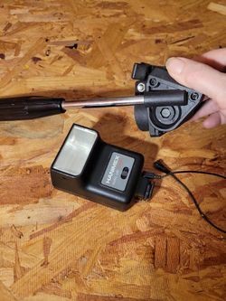 Vintage Camera Flash/ Tripod Top