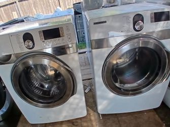 Washer And Dryer Samsung Everything works 2-month warranty delivery instalación available