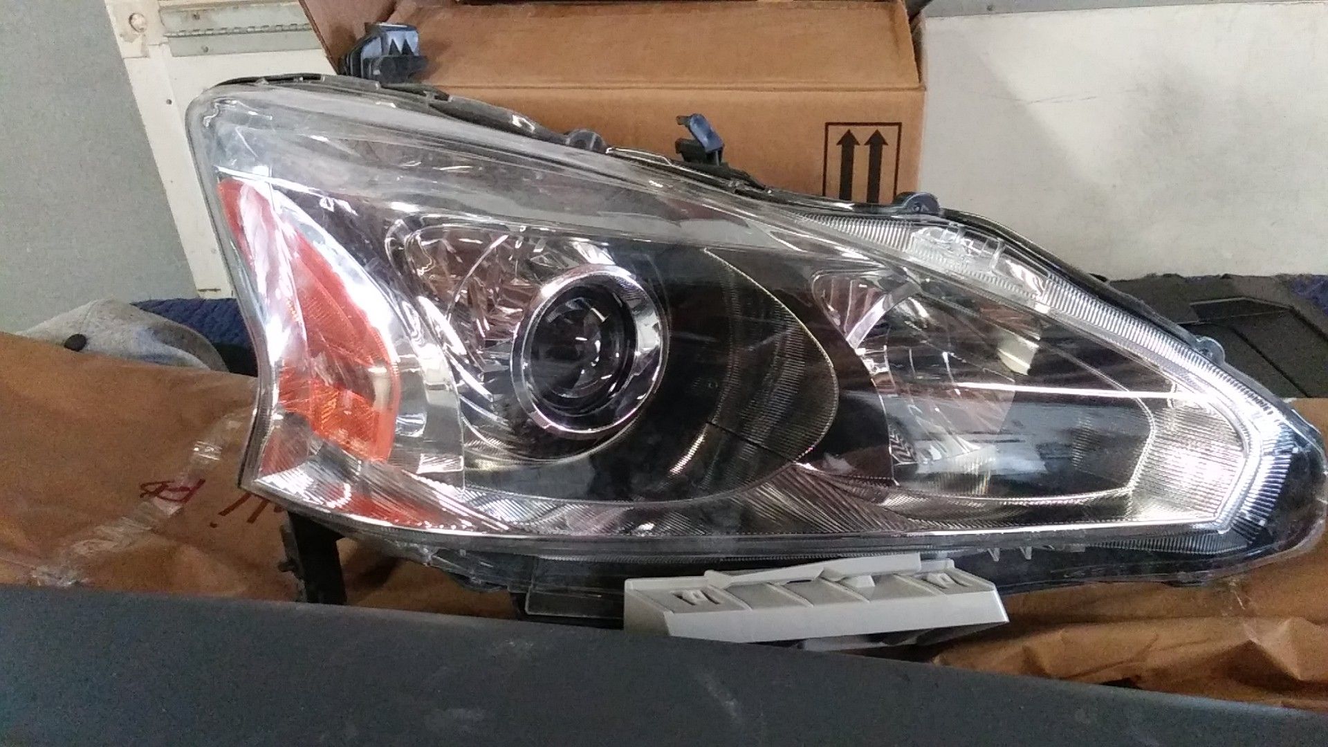 2013 - 2016 Nissan Altima passanger side