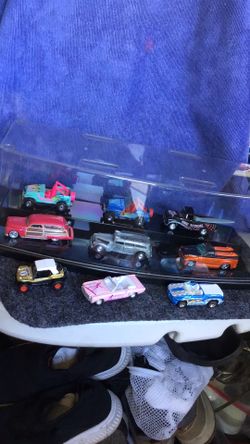 Collectible Johnny lightning and other surf rods