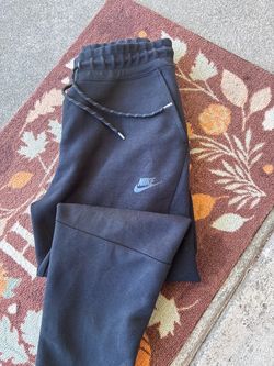 Nike tech pants