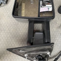 SILVERADO PASSENGER MIRROR 
