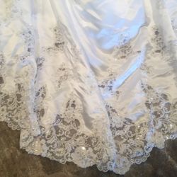 Traditional Wedding Gown
