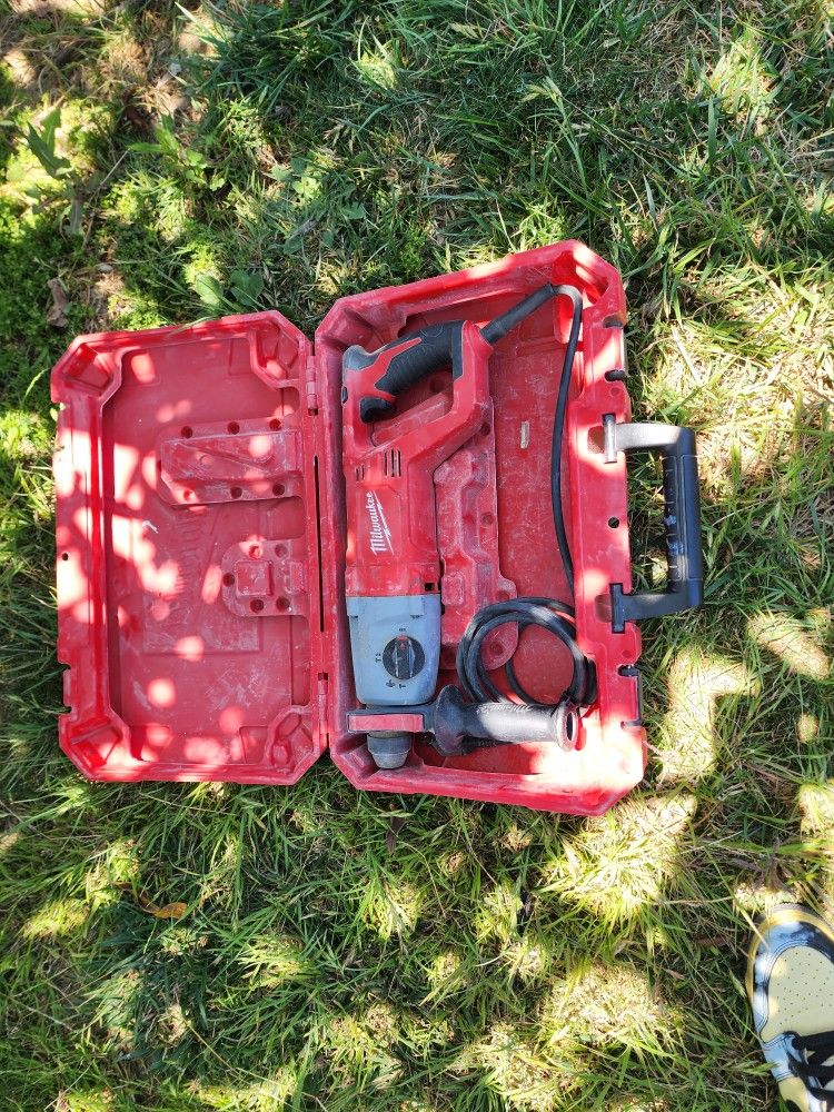 Sds Millwake Rotary Hammer Drill Used Works Like Like New $110