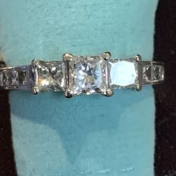 14k White Gold Diamond Ring