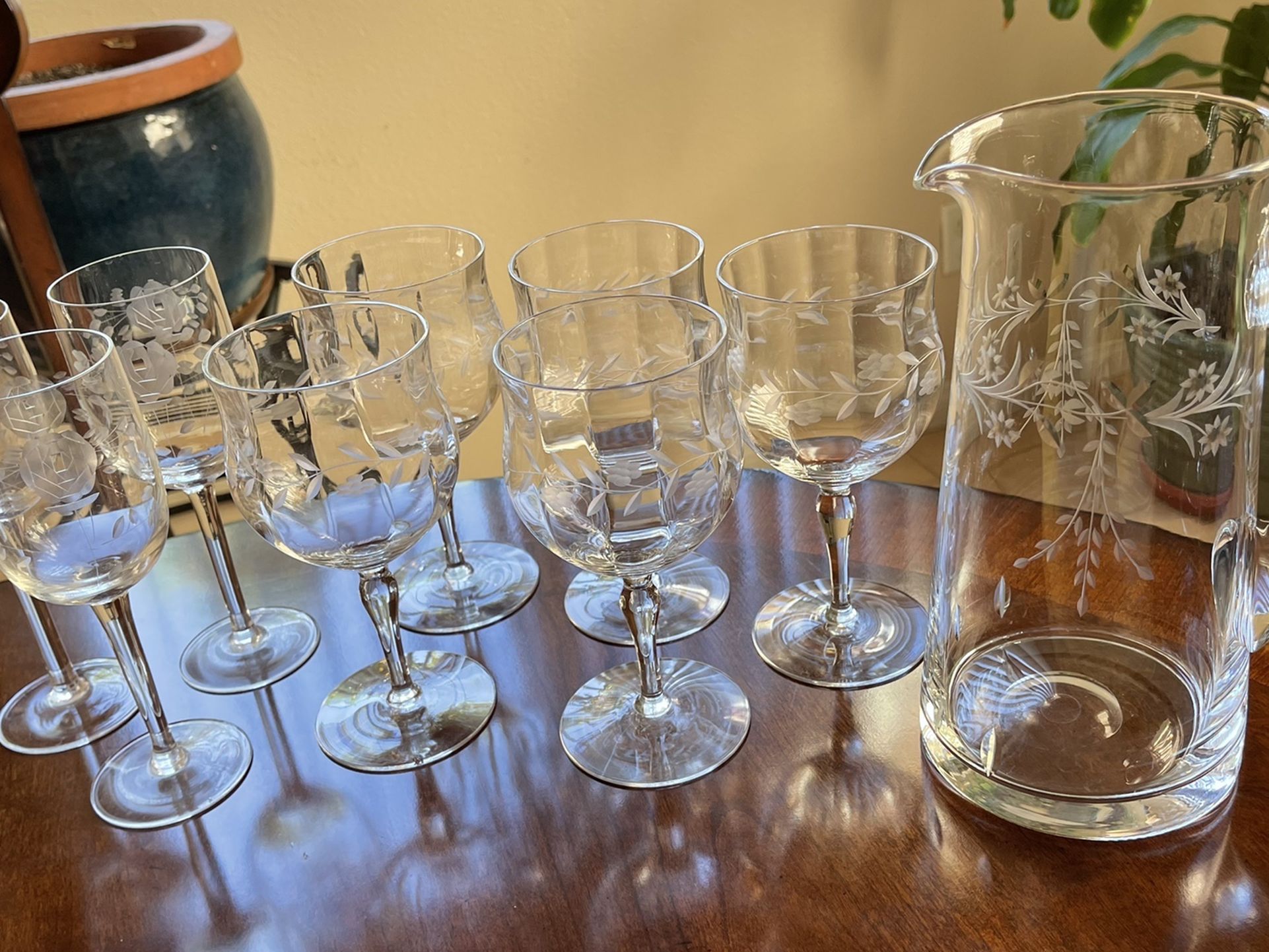 Vintage Etched Glassware 9 Pieces One Pitcher 8 Glasses