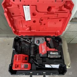 Milwaukee Rotary Hammer Drill