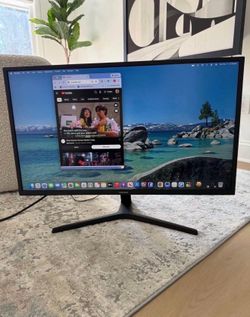 Computer Monitor- Samsung 32”