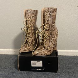 Fashion Nova Boots