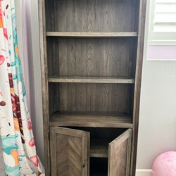 Book shelf for sale great condition