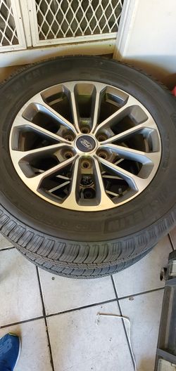 Para Una Ford F-150 De 6 Virlos Están Nuevos 1200