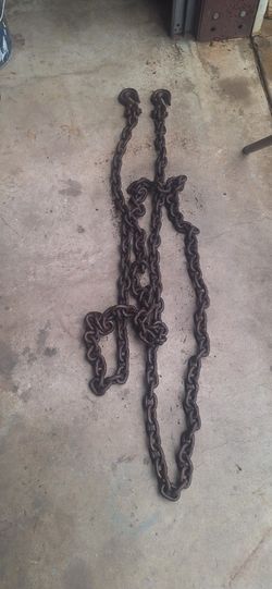 Heavy Duty 7/16" Chain With Heavy Hooks 15ft. Good Used Condition 35th Ave And McDowell Phx