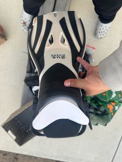 Snorkeling fins