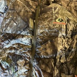 Red Head Hunting Clothes (Gently used)