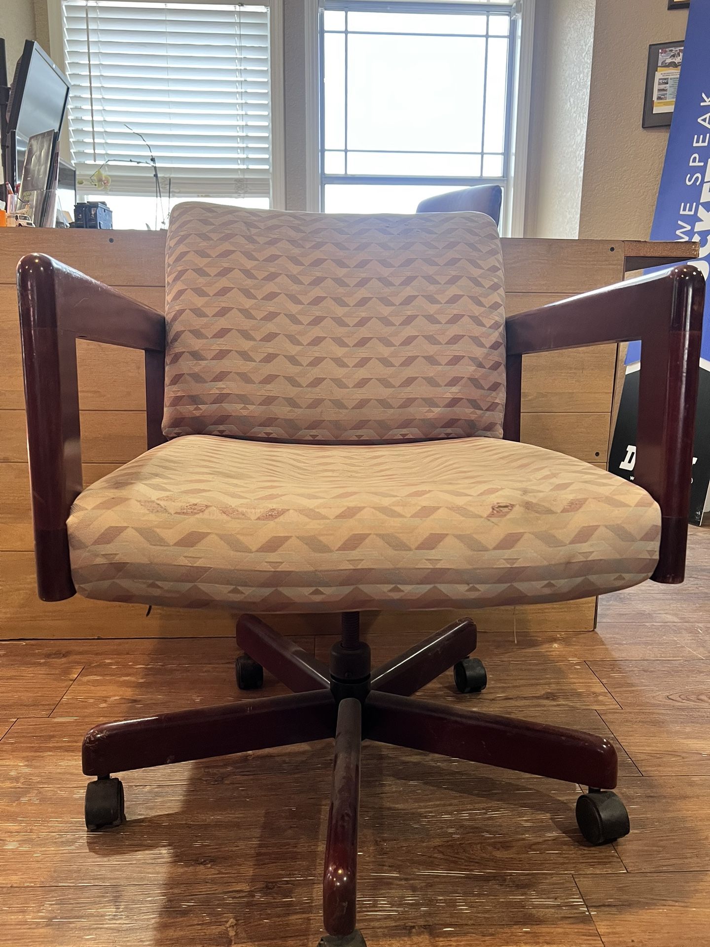 Office/Desk Chairs