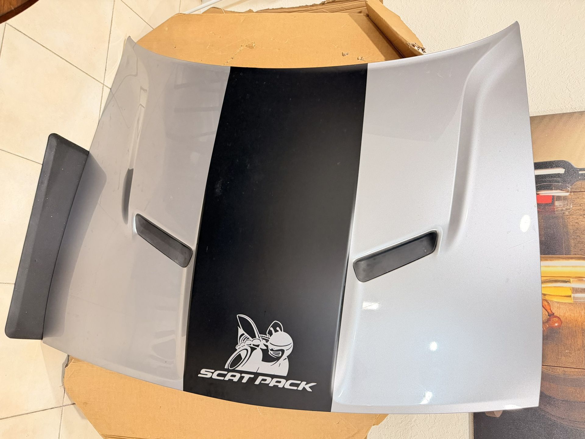 Dodge challenger RT Plus Hood