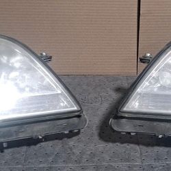 2007 Mercedes GL450 Headlights OEM (LEFT AND RIGHT)