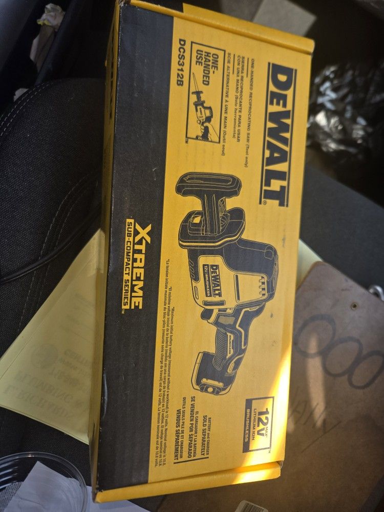 Dewalt Saw