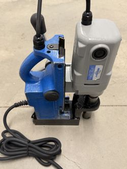 Hougen HMD904 Magnetic Base Drill