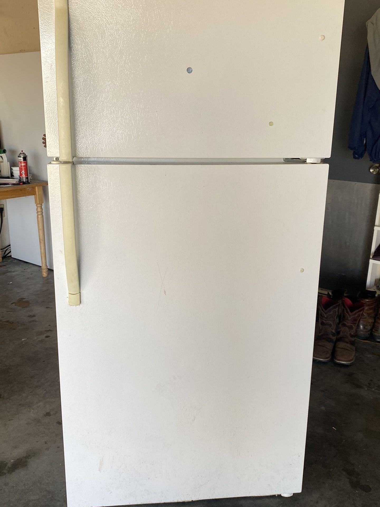 FREE FRIDGE