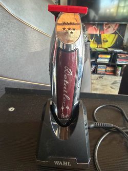 Wahl 5-Star Cordless Detailer Li Professional Trimmer + Charging Stand