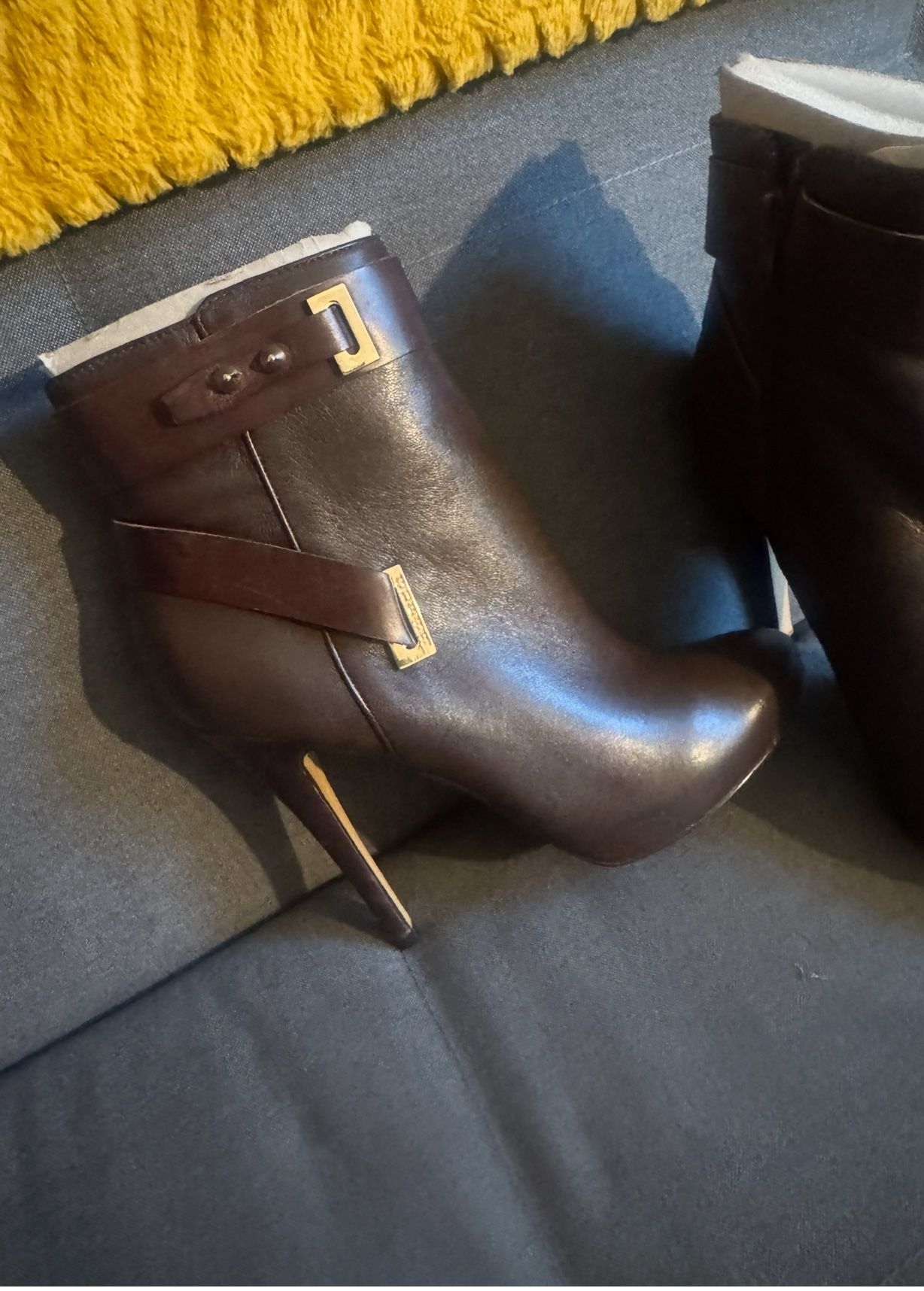 Guess Brown Leather Boots 91/2