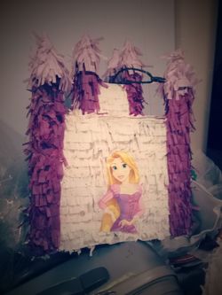 Hand made pinata pinata casera