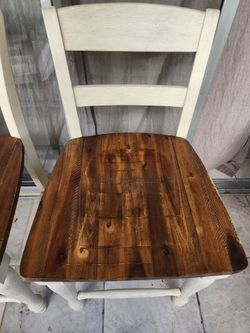 Bar stool chairs