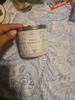Pure wonder candle