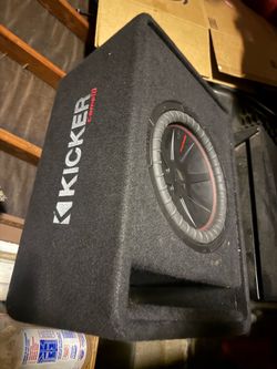 Kicker subwoofer and amp