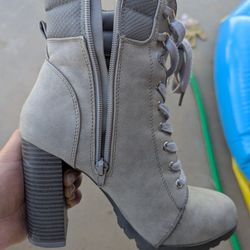 Grey Boots 6.5