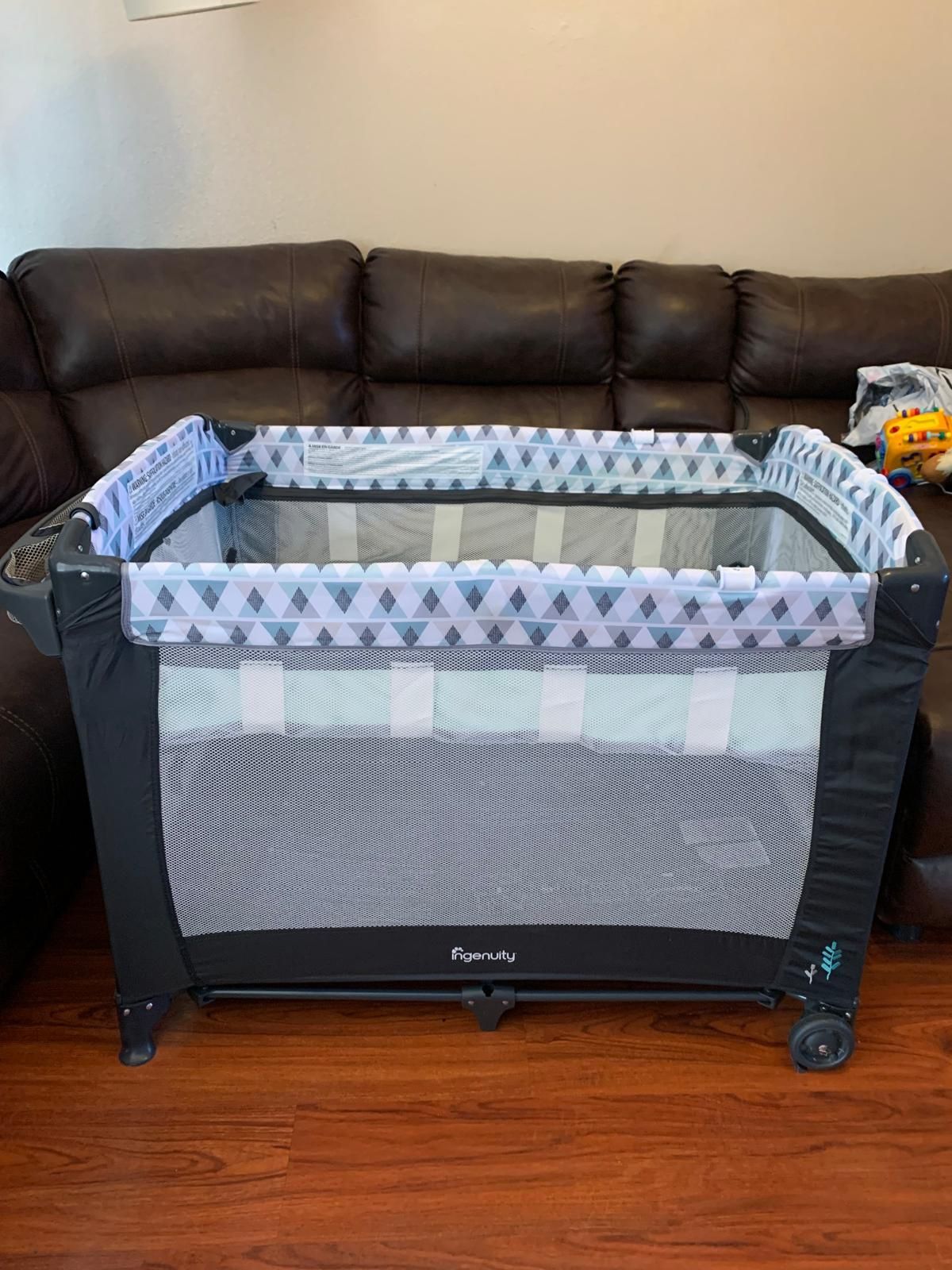 INGENUITY PLAYPEN 