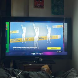 HUGE SAMSUNG TV. FLAWLESS