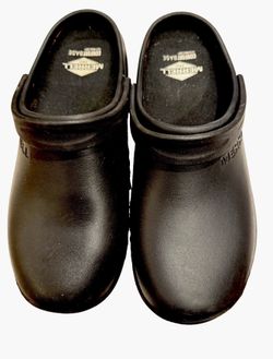 Merrell Men’s Encore Service Pro Black Rubber Clogs. Size 11