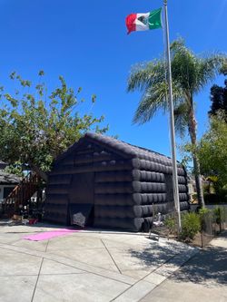Nightclub inflatable